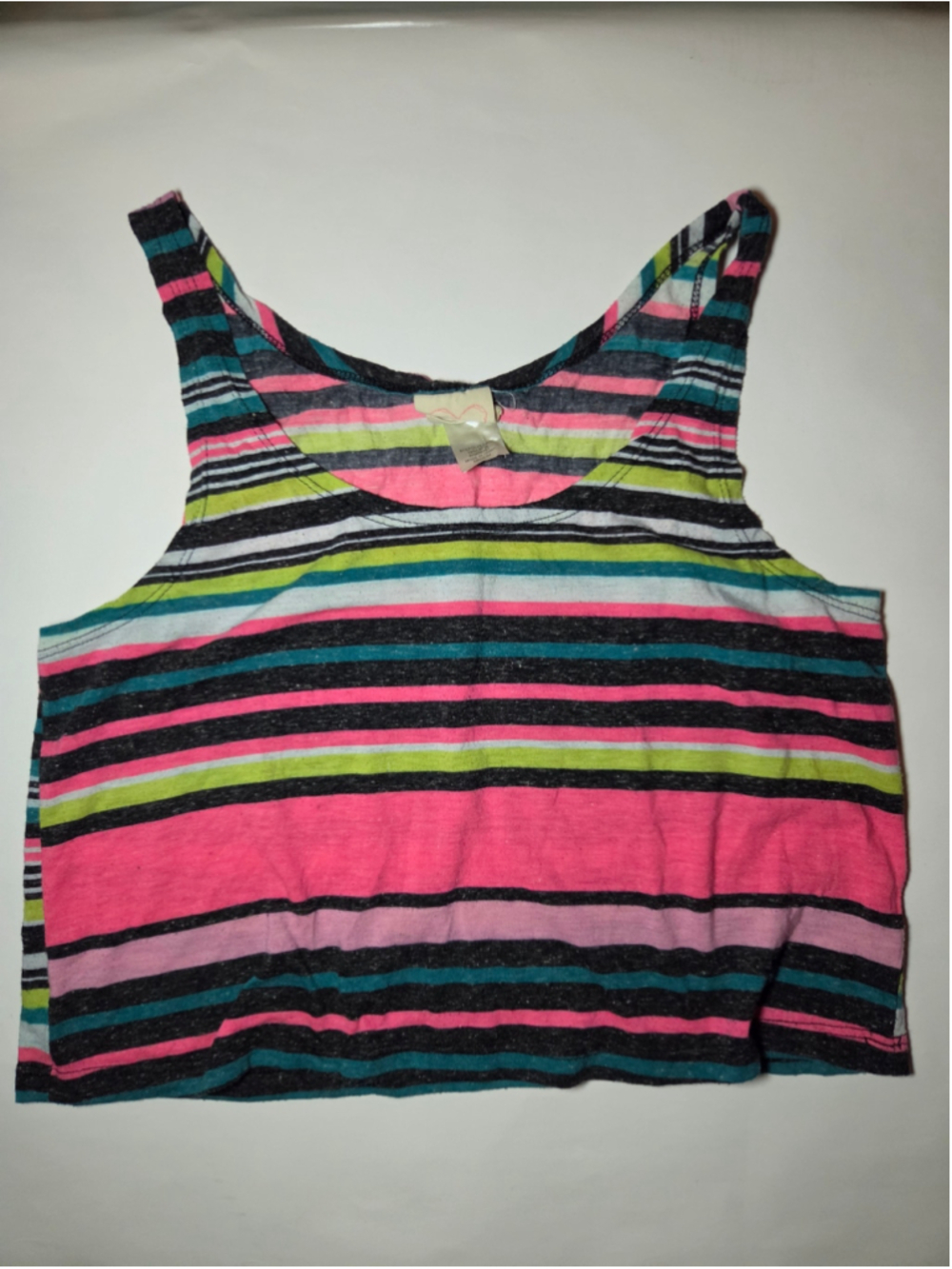 Medium crop top